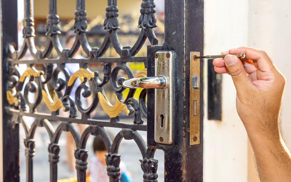 tarifs serrurier ouverture de porte Viroflay